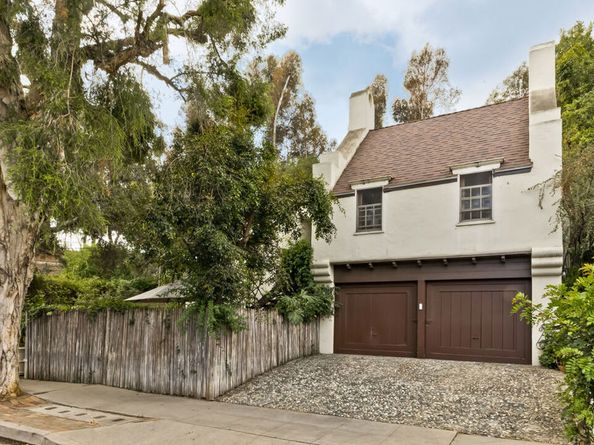 271 Beloit Avenue, Los Angeles CA 90049