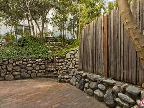271 Beloit Avenue, Los Angeles CA 90049