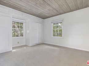 271 Beloit Avenue, Los Angeles CA 90049