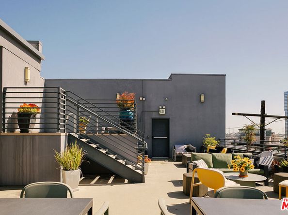 825 E 4th Street 110, Los Angeles CA 90013
