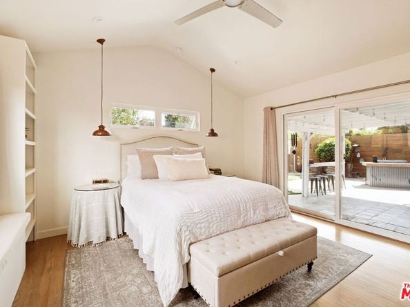 980 Vernon Avenue, Venice CA 90291