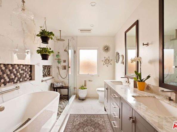 980 Vernon Avenue, Venice CA 90291