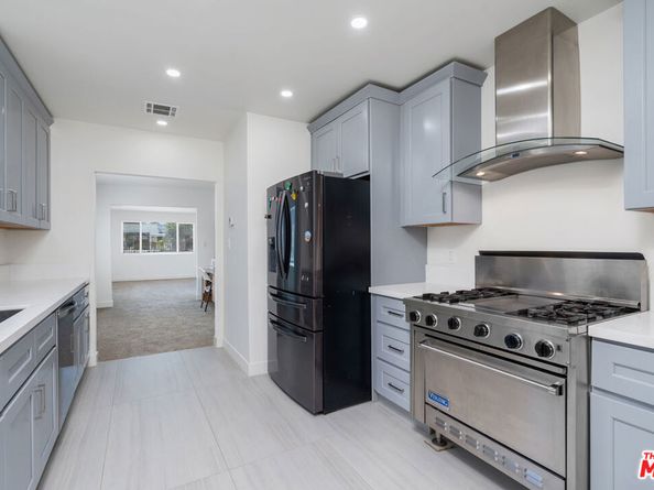 13032 Glamis Street, Pacoima CA 91331