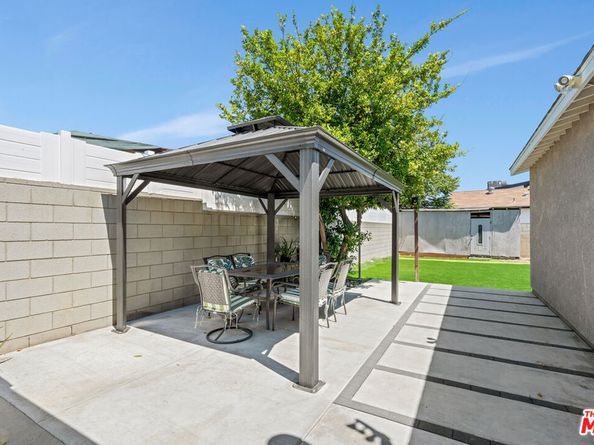 13032 Glamis Street, Pacoima CA 91331