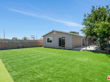 13032 Glamis Street