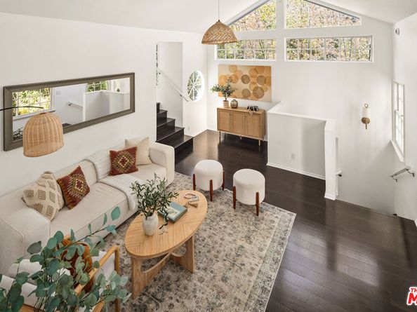 546 E Rustic Road, Santa Monica CA 90402