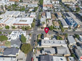 4572 Rosewood Avenue, Los Angeles CA 90004