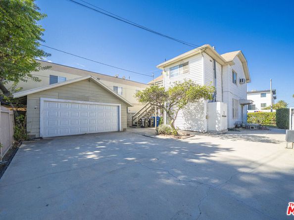 4572 Rosewood Avenue, Los Angeles CA 90004