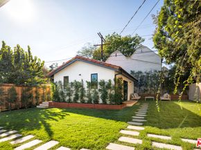 913 S Mullen Avenue, Los Angeles CA 90019