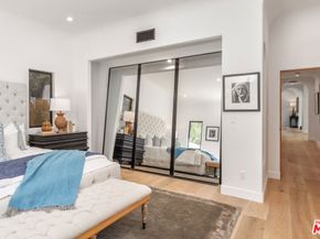 913 S Mullen Avenue, Los Angeles CA 90019