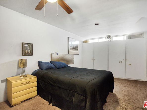 1276 N Sweetzer Avenue, West Hollywood CA 90069