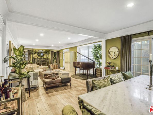 1276 N Sweetzer Avenue, West Hollywood CA 90069