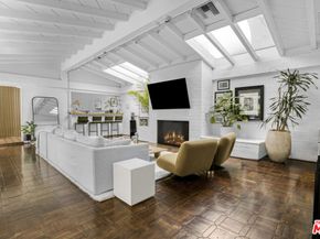 1276 N Sweetzer Avenue, West Hollywood CA 90069