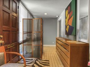 1276 N Sweetzer Avenue, West Hollywood CA 90069