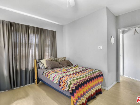 1276 N Sweetzer Avenue, West Hollywood CA 90069