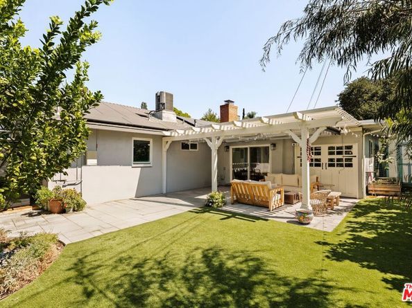 4841 Don Pio Drive, Woodland Hills CA 91364