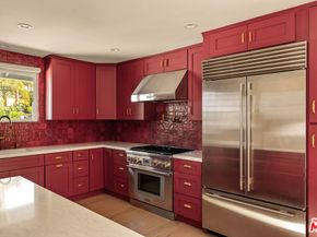 4841 Don Pio Drive, Woodland Hills CA 91364