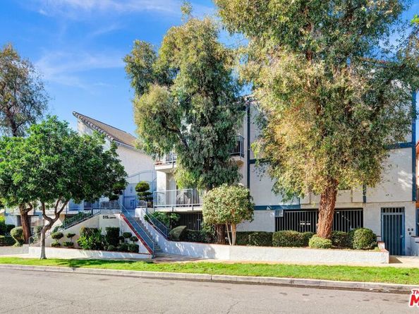 515 E Elmwood Avenue, Burbank CA 91501