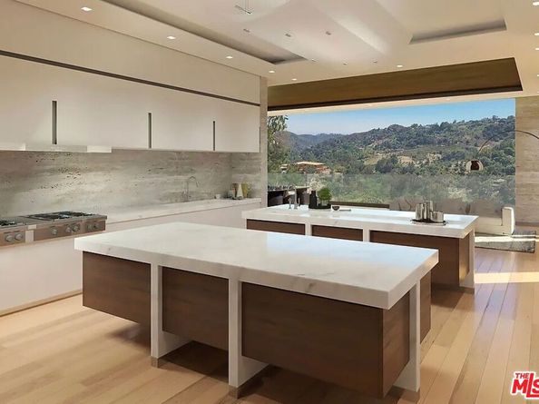 3025 Benedict Canyon Drive, Los Angeles CA 90210