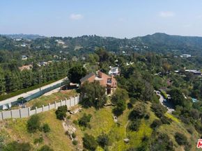 3025 Benedict Canyon Drive, Los Angeles CA 90210