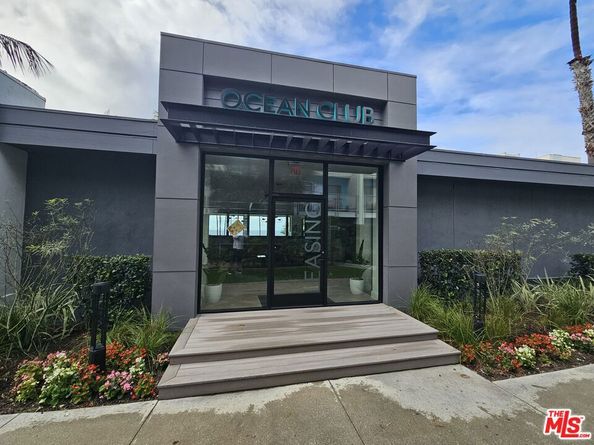 650 The 208, Redondo Beach CA 90277