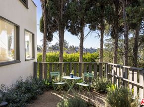 2342 Earl Street, Los Angeles CA 90039