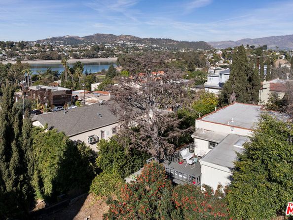 2342 Earl Street, Los Angeles CA 90039