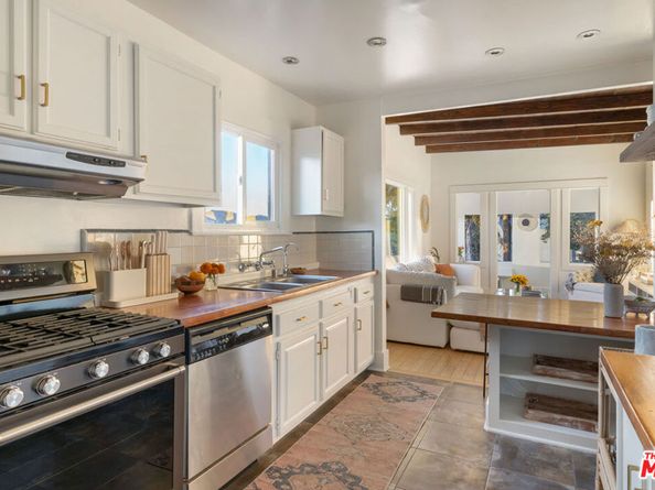 2342 Earl Street, Los Angeles CA 90039