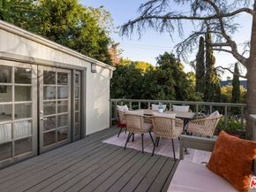 2342 Earl Street, Los Angeles CA 90039