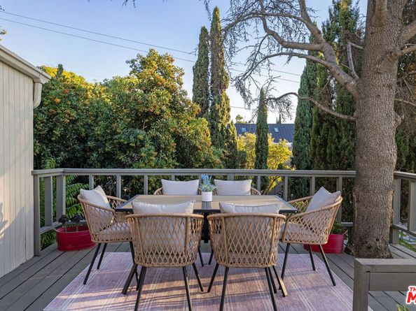 2342 Earl Street, Los Angeles CA 90039