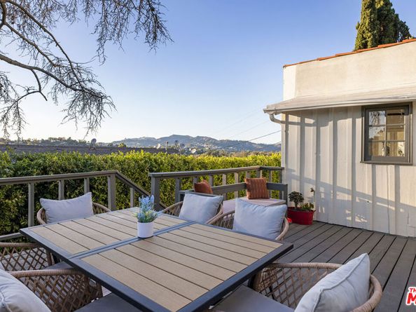 2342 Earl Street, Los Angeles CA 90039