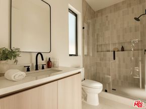 3629 Rosewood Avenue, Los Angeles CA 90066