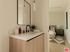 3629 Rosewood Avenue, Los Angeles CA 90066