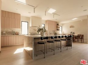 3629 Rosewood Avenue, Los Angeles CA 90066