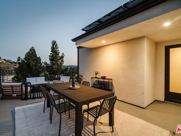 3860 N Riley Lane, Los Angeles CA 90065