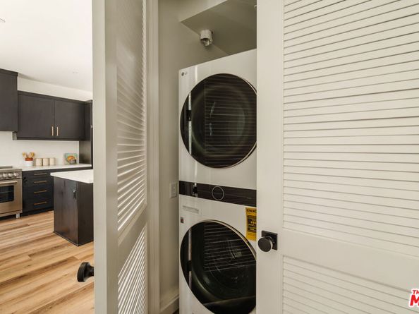 3860 N Riley Lane, Los Angeles CA 90065