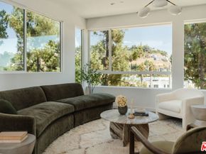 3860 N Riley Lane, Los Angeles CA 90065