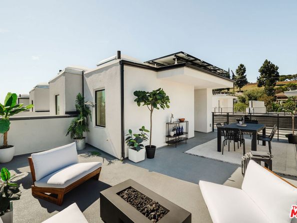 3860 N Riley Lane, Los Angeles CA 90065