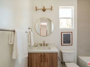 3860 N Riley Lane, Los Angeles CA 90065