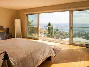 2158 Sunset Plaza Drive, Los Angeles CA 90069