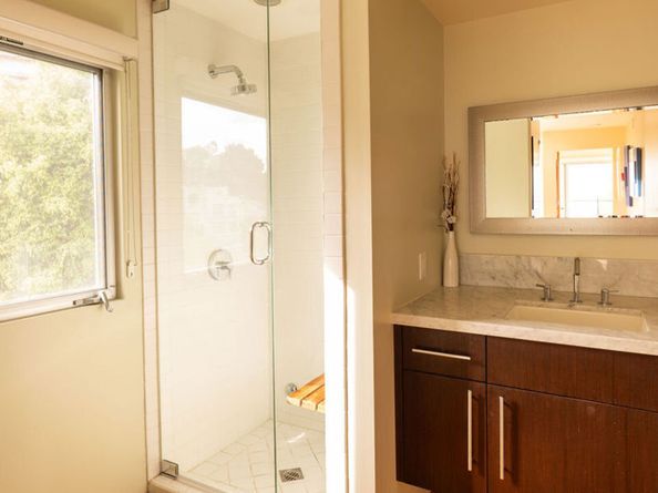 2158 Sunset Plaza Drive, Los Angeles CA 90069