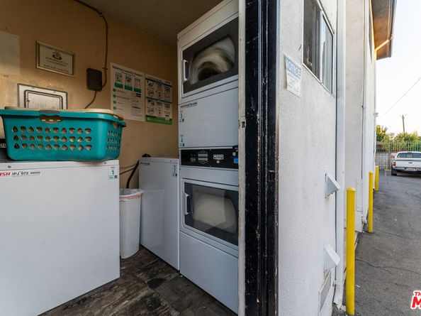 14924 Roscoe Boulevard, Panorama City CA 91402