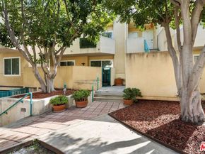 432 E Spruce Avenue 85, Inglewood CA 90301