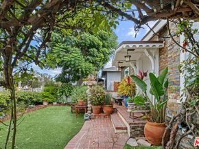 2558 Torrance Boulevard, Torrance CA 90503