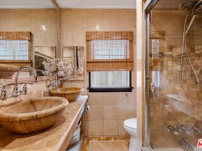 2558 Torrance Boulevard, Torrance CA 90503