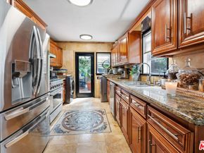 2558 Torrance Boulevard, Torrance CA 90503