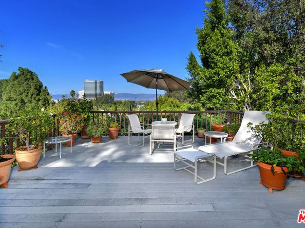 15213 Del Gado Drive, Sherman Oaks CA 91403