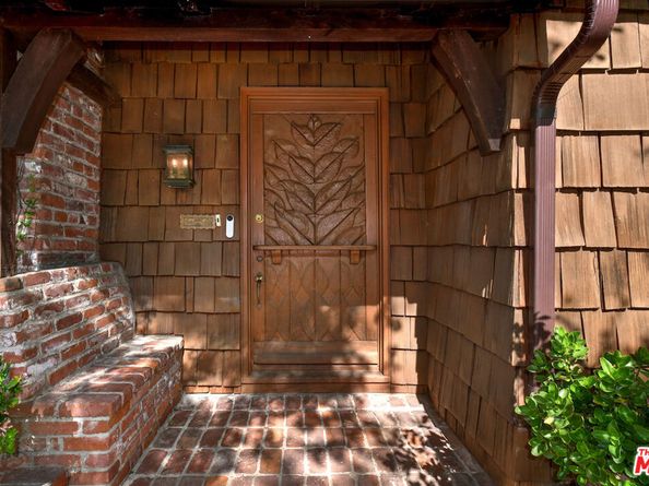 15213 Del Gado Drive, Sherman Oaks CA 91403