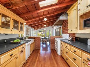 3940 Davana Road, Sherman Oaks CA 91423