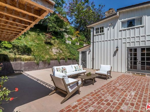 3940 Davana Road, Sherman Oaks CA 91423